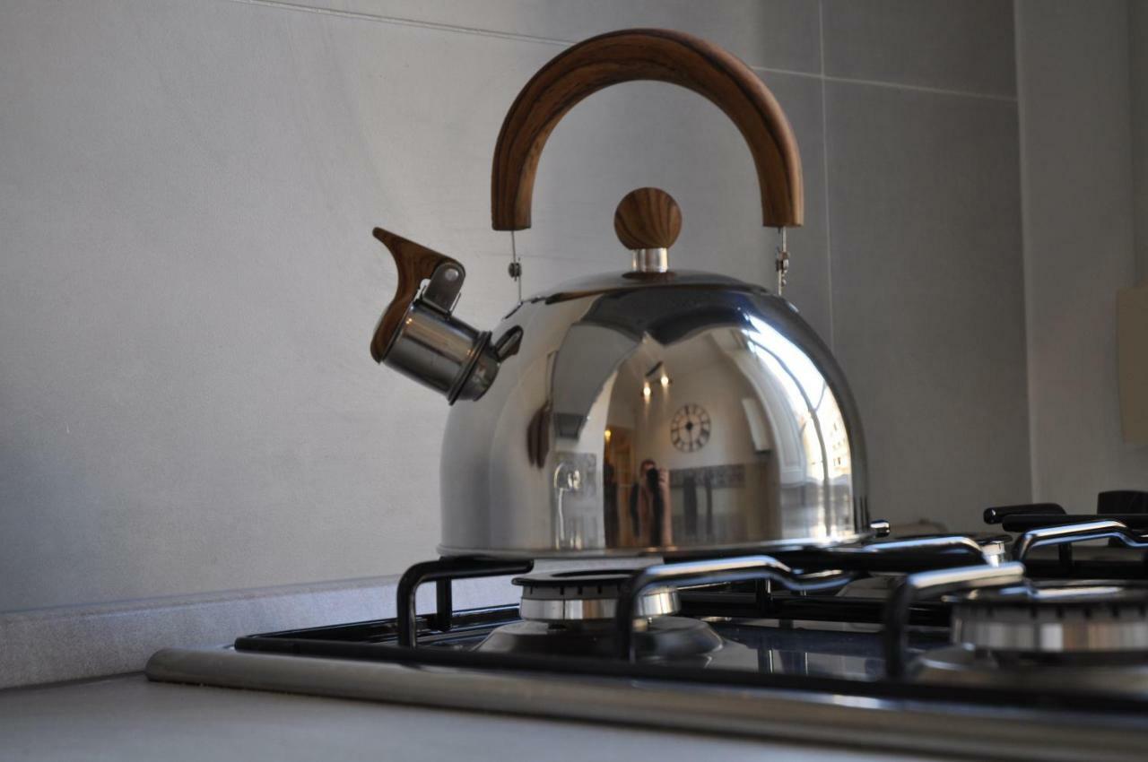 Rhome Away Trastevere - Domus โรม ภายนอก รูปภาพ