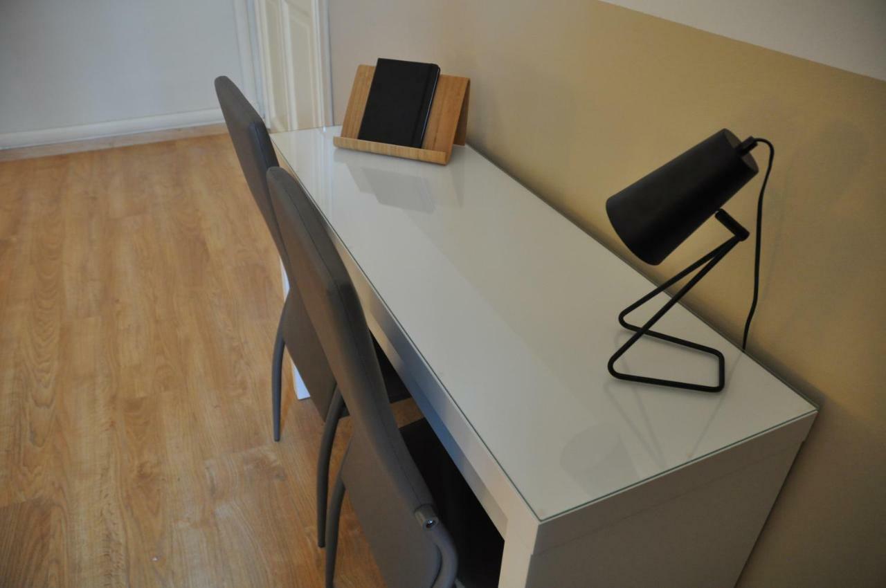 Rhome Away Trastevere - Domus โรม ภายนอก รูปภาพ